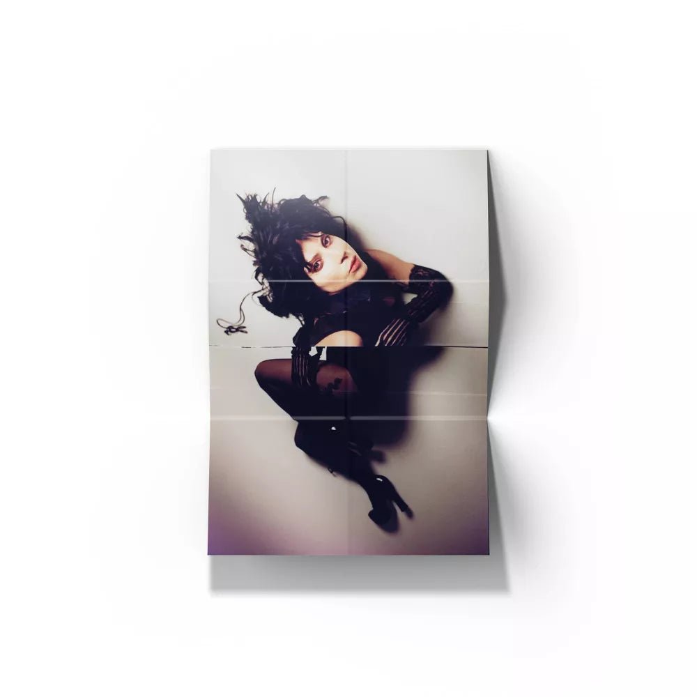 "Vinyl Record Title - Transatlantic Vinyl RecordsLADY GAGA - Mayhem - Lemon Colour Vinyl - With Poster. USA import Vinyl.